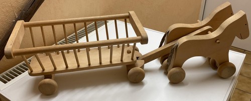 Holzschnitzabeiten heuwagen - holzschnitzabeiten,