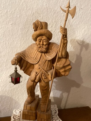 Holzfigur handgeschnitztes - holzfigur,