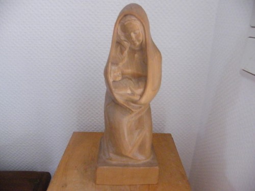 Moderne geschnitzte madonna - moderne,