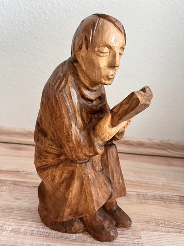 Handgeschnitzte holzfigur - handgeschnitzte,