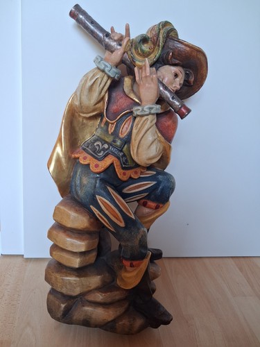 Handgeschnitzte holzfigur - holzfigur,