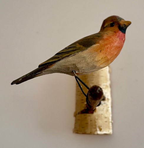 Vogel handgeschnitzt aus holz - vogel,