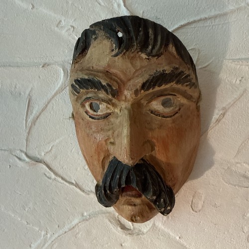 Urige holzmaske handgeschnitzt - urige,