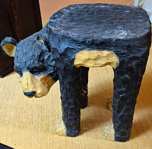 Handgeschnitzte holzfigur bär - handgeschnitzte,