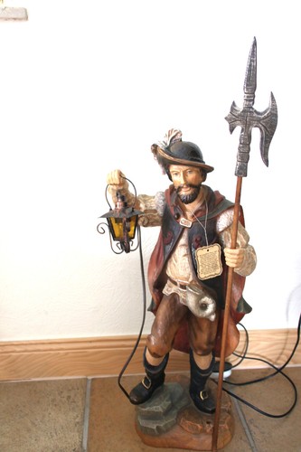 Holzfigur nachtwächter - holzfigur,